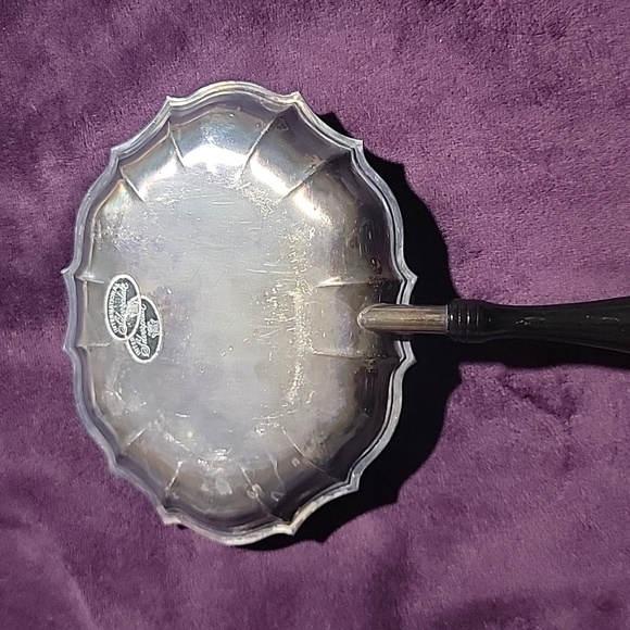 International Silverplate Crumb Catcher/ Silent Butler - Picture 5 of 6